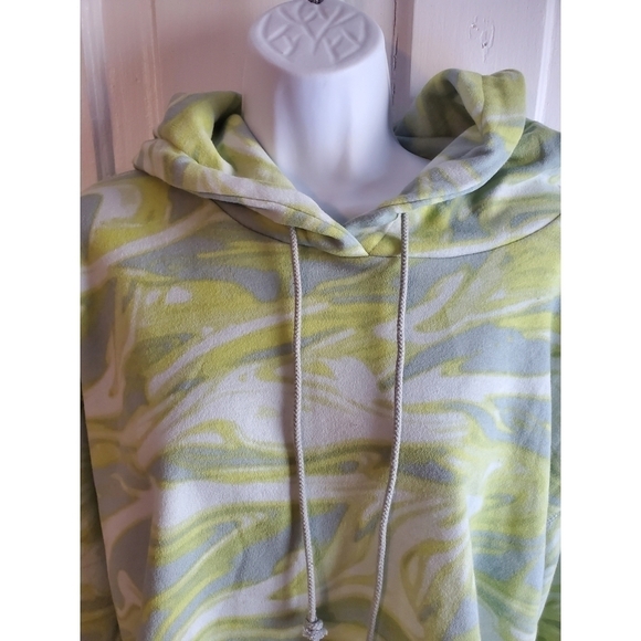 Wild Fable Cropped Hoodie - Picture 6 of 11